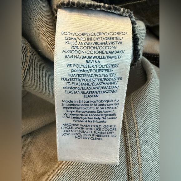 Chaps Denim Jean Skirt Women's Black Cotton Blend Button Down 2 Pocket Sz 8 - Picture 2 of 7